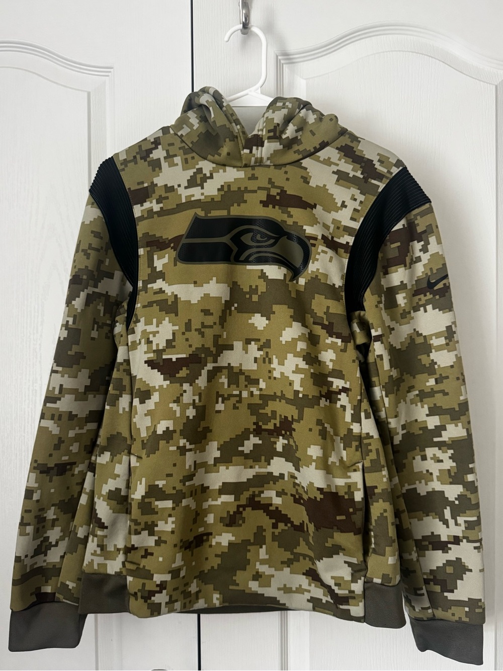 Seattle Seahawks Nike Kids Camo Hooded sweatshirt  - Olive Green, Brown, Tan